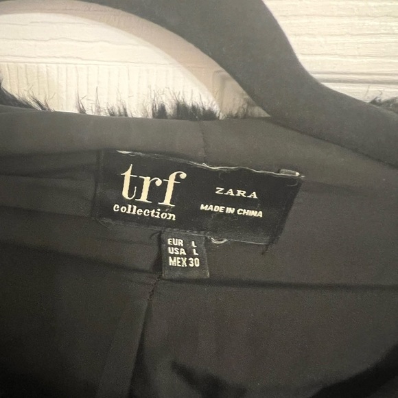 Zara Faux Fur Short Black Jacket - Picture 4 of 4